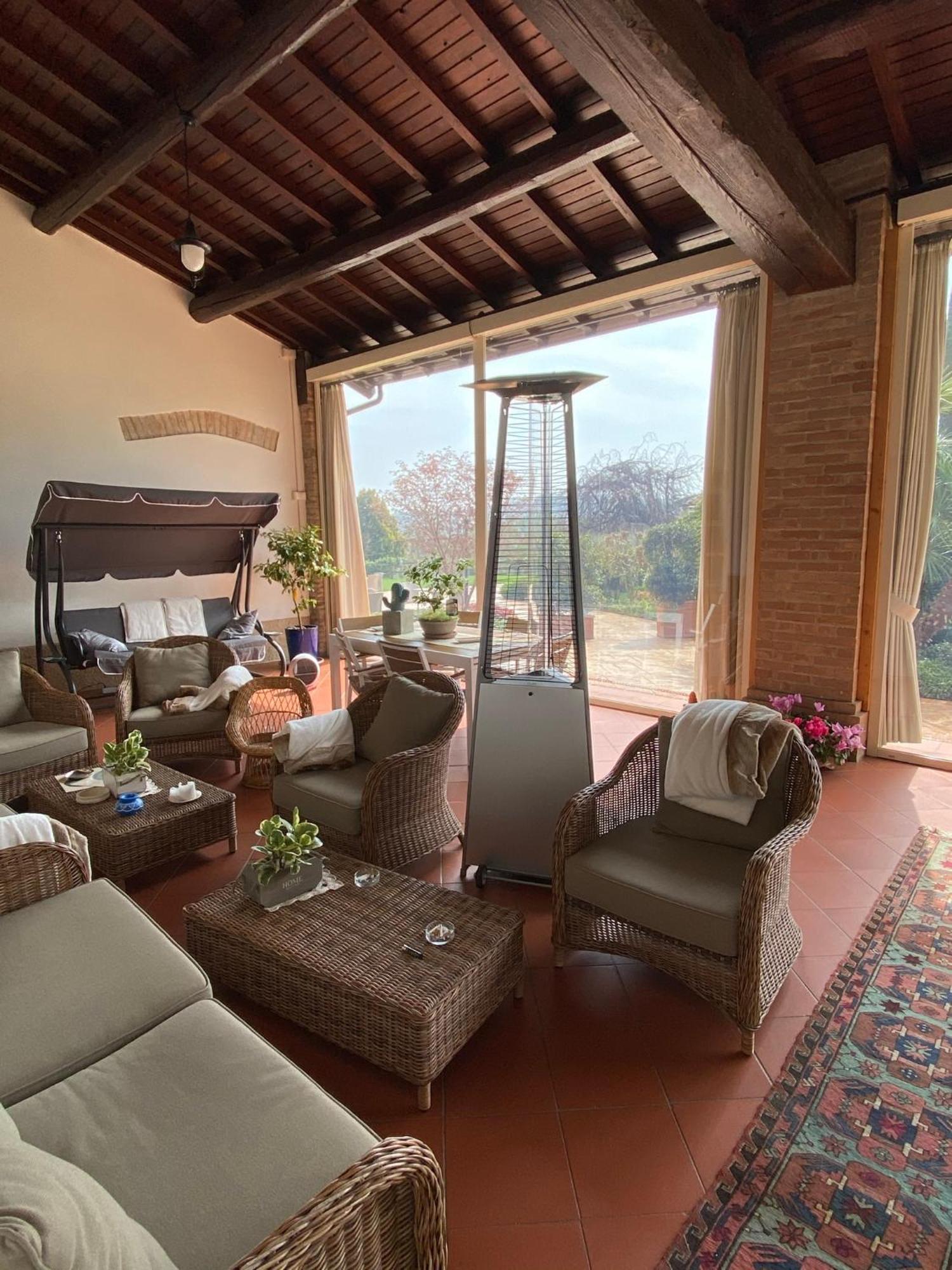 B&B Corte Delle Rose Кастельони деле Стивиере Екстериор снимка