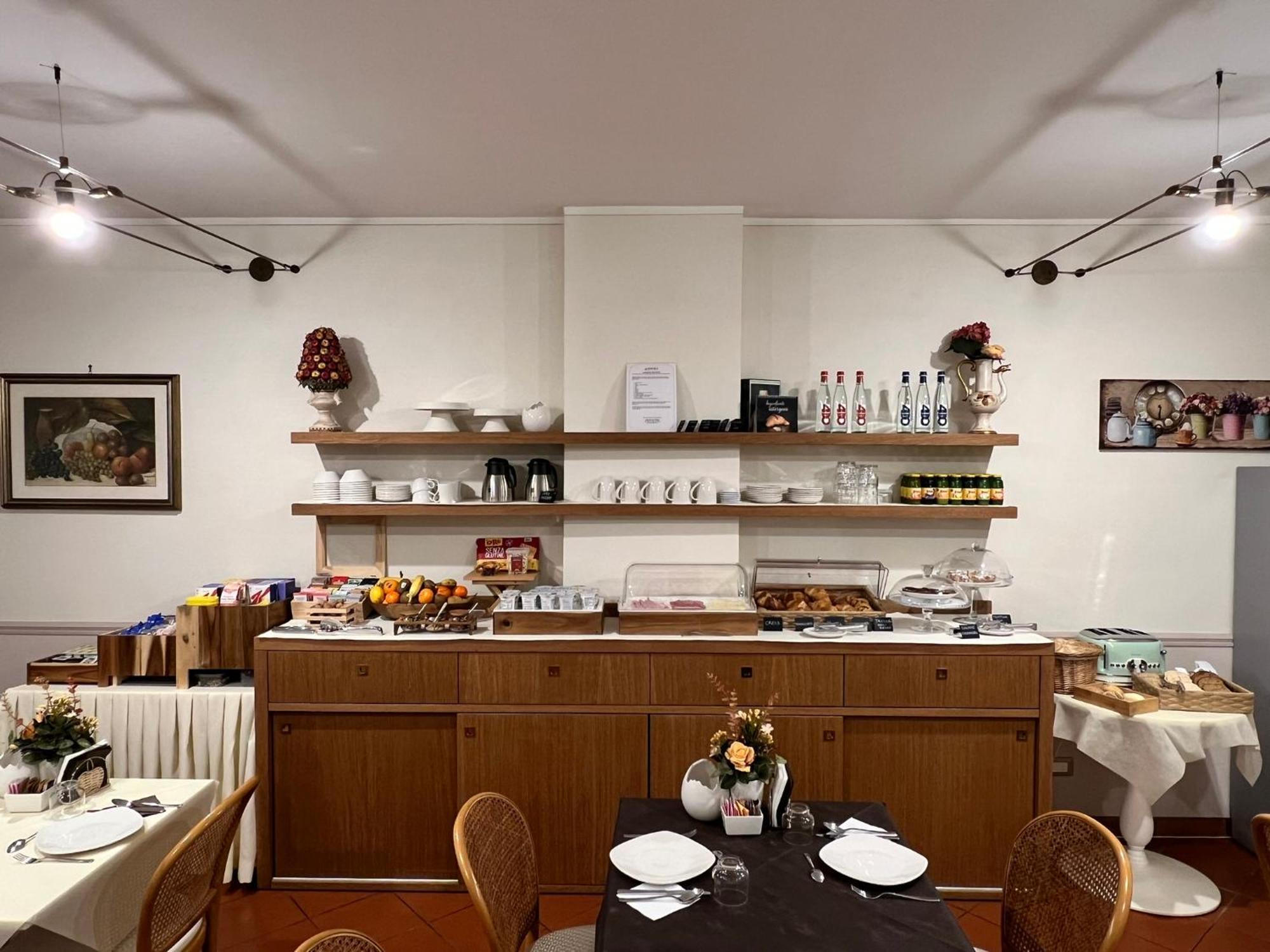 B&B Corte Delle Rose Кастельони деле Стивиере Екстериор снимка