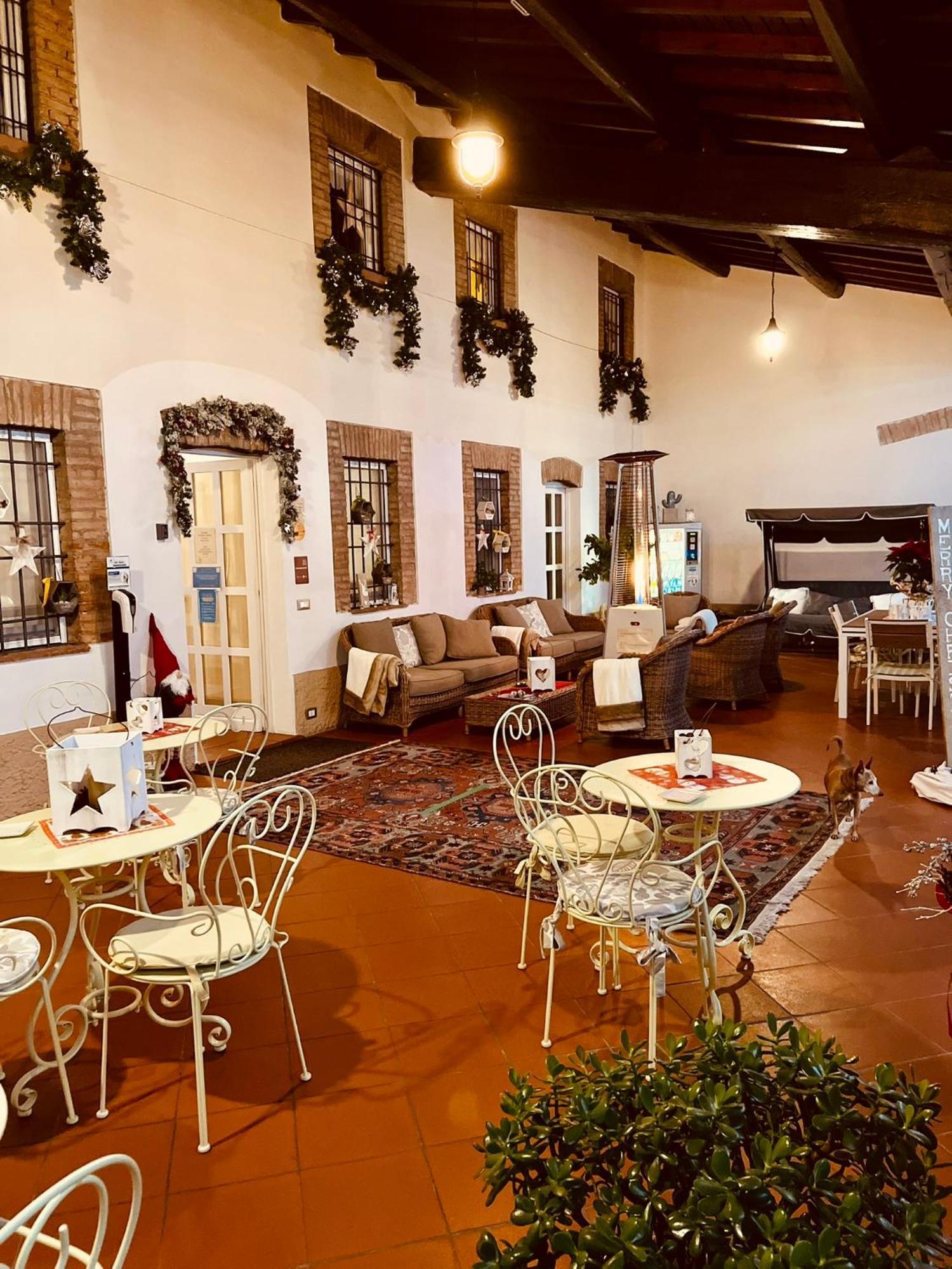 B&B Corte Delle Rose Кастельони деле Стивиере Екстериор снимка