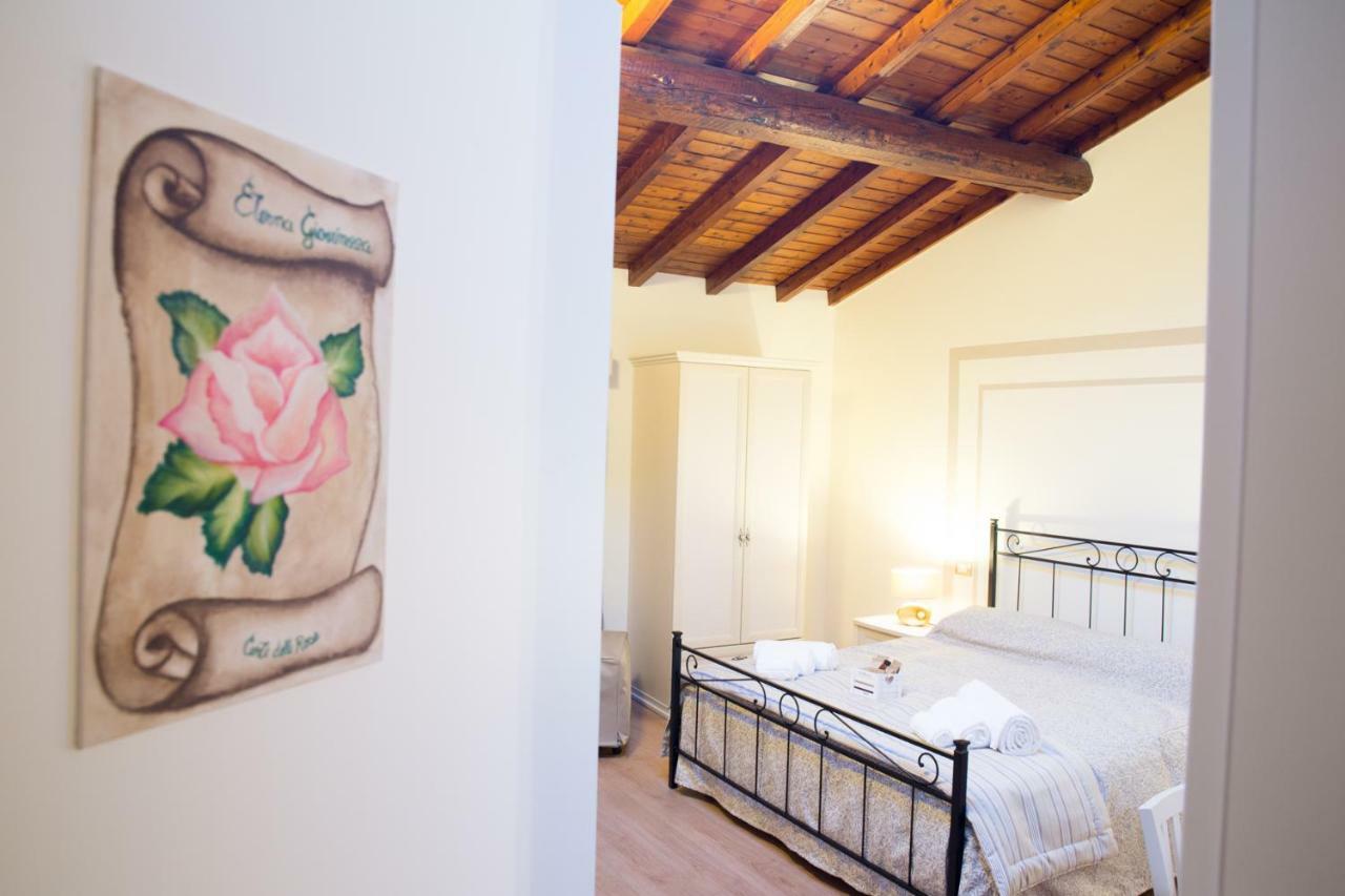 B&B Corte Delle Rose Кастельони деле Стивиере Екстериор снимка