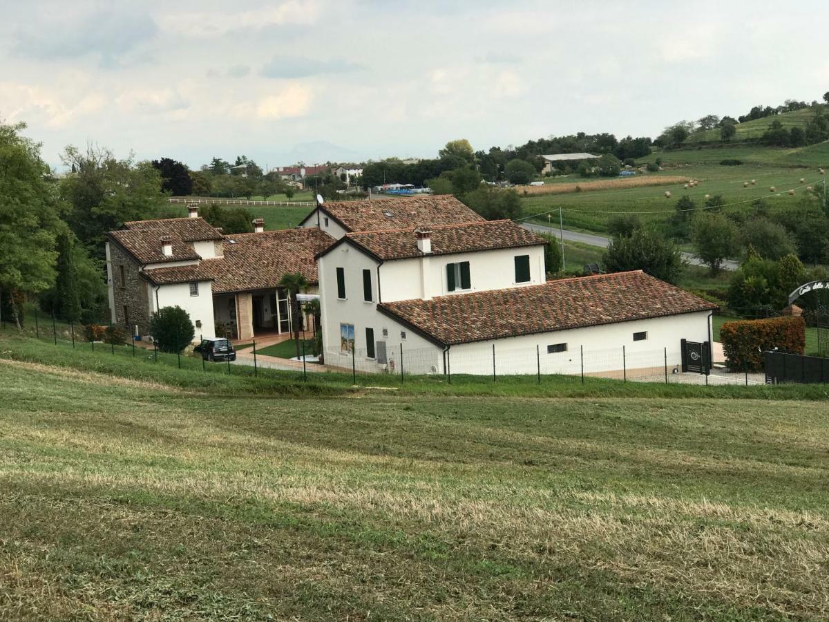 B&B Corte Delle Rose Кастельони деле Стивиере Екстериор снимка